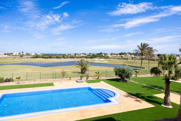 apartamento turistico los alcazares piscina 9